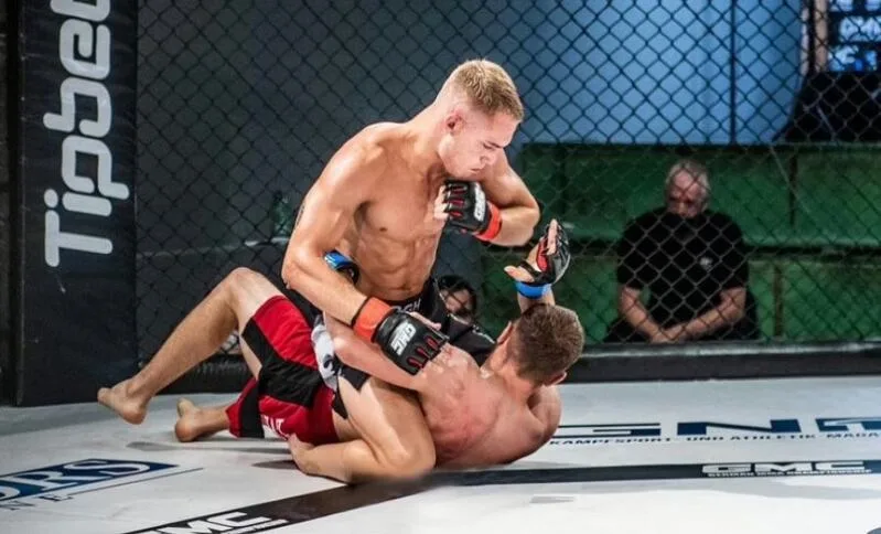 MMA không chỉ là thi đấu trong lồng, mà là môn thể thao đối kháng có luật, chiến thuật và hệ thống kỹ thuật rõ ràng.