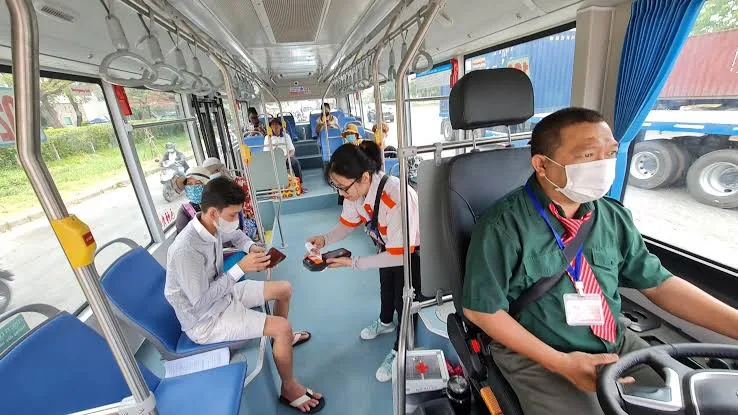 đối tượng được miễn phí vé xe buýt Hà Nội
