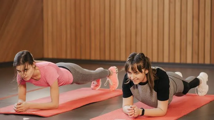 tập plank